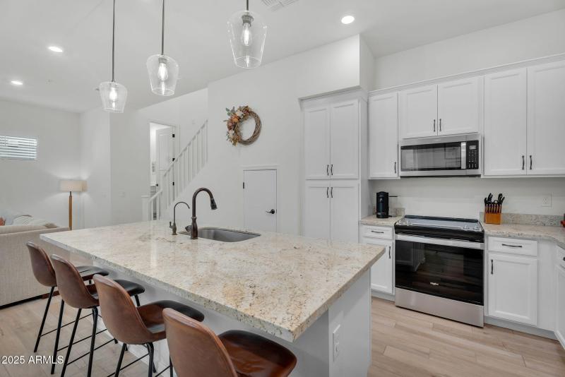 15-web-or-mls-Raleigh-13