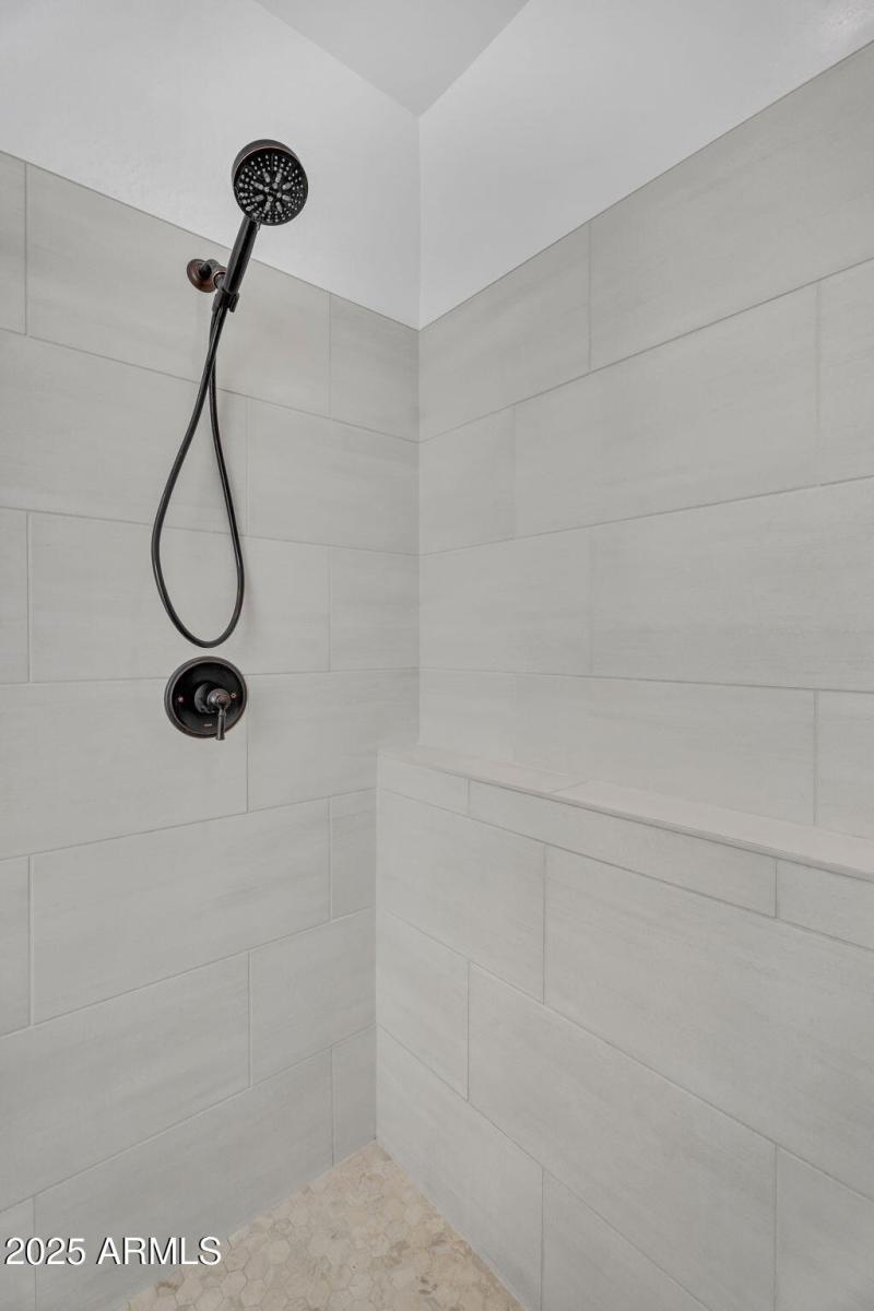 26-web-or-mls-Raleigh-31