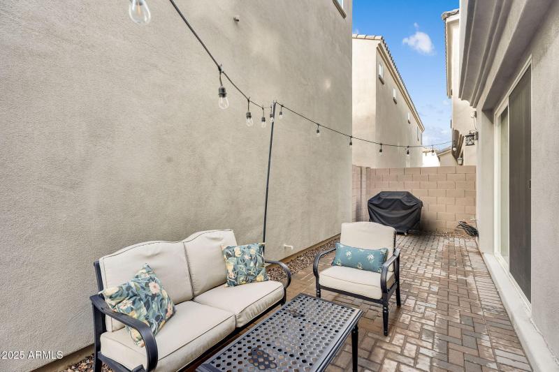 44-web-or-mls-Raleigh-38