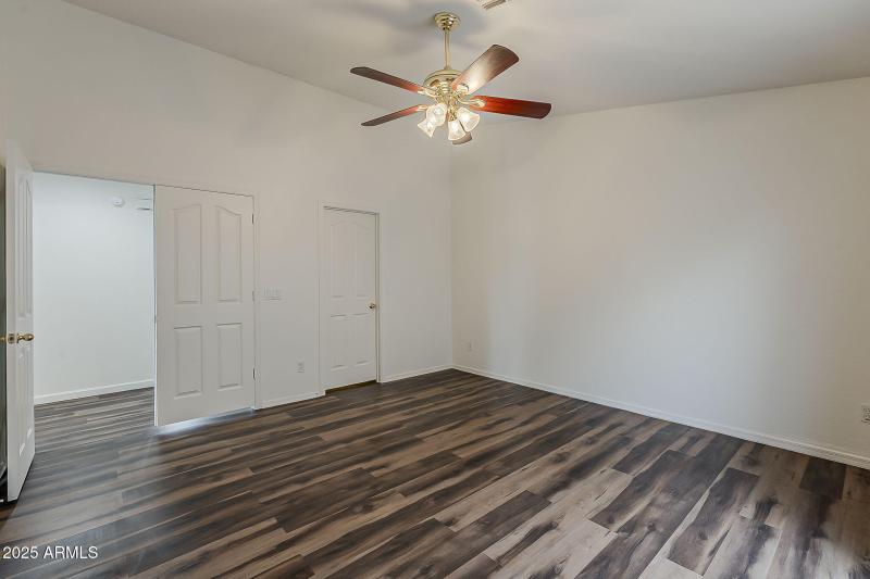 20-web-or-mls-Topeka-20