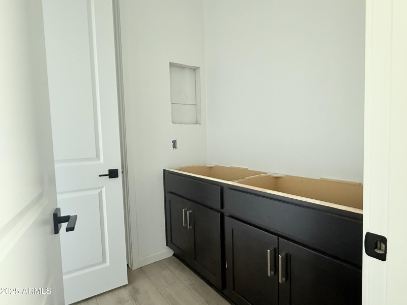 008- Bathroom 3