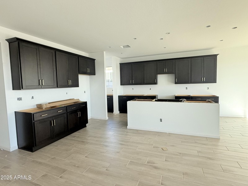 014- Kitchen