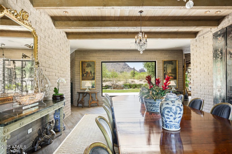 Formal Dining