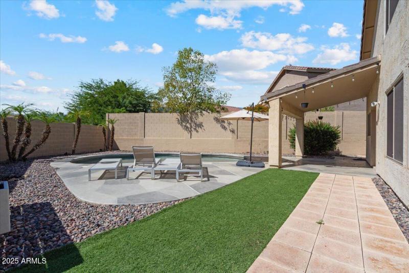 Backyard Relax