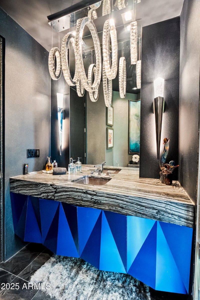 Illumination and sculptural elegance