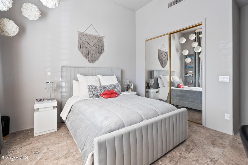 Balance of glamour and tranquility