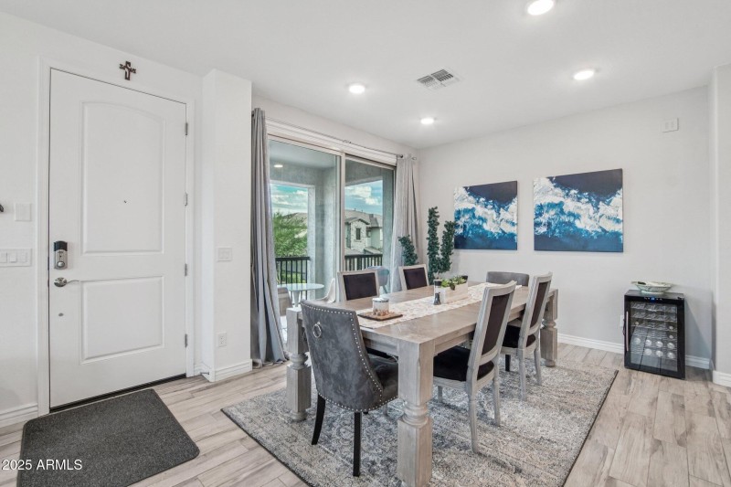 7-web-or-mls-E Rancho Paloma Dr-S1410-00