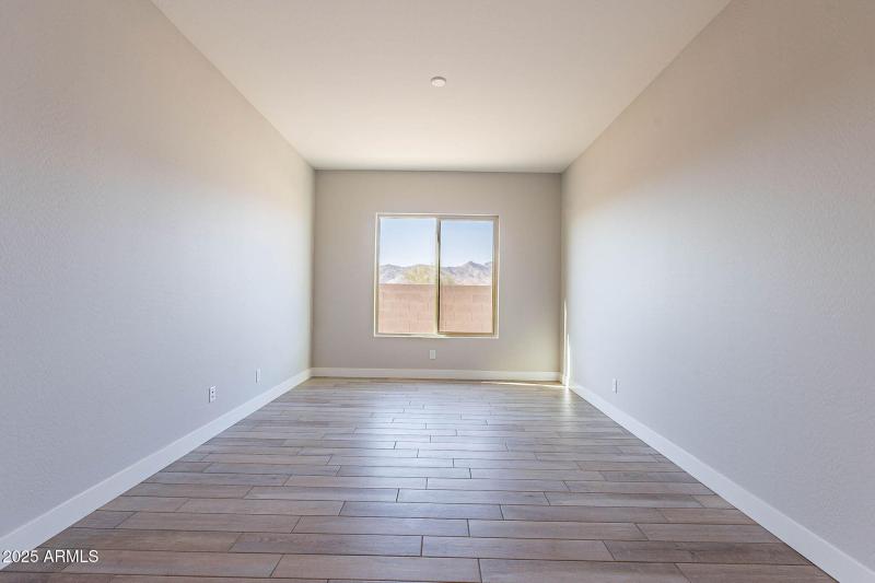 20-web-or-mls-Ocotillo-20