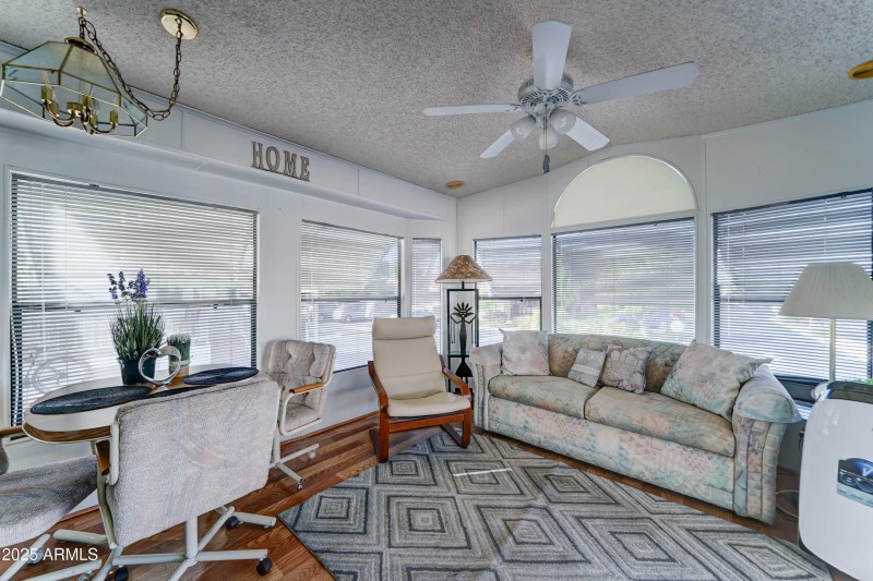 Queen sofa sleeper_vaulted ceilings