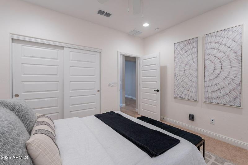 37-web-or-mls-261st-37