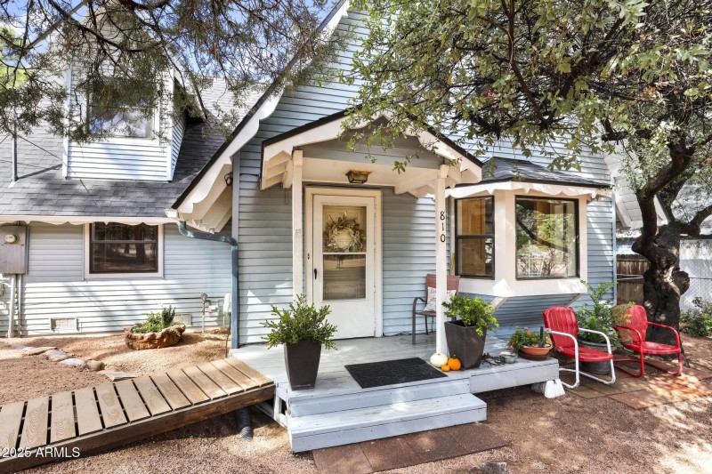 MH Front porch