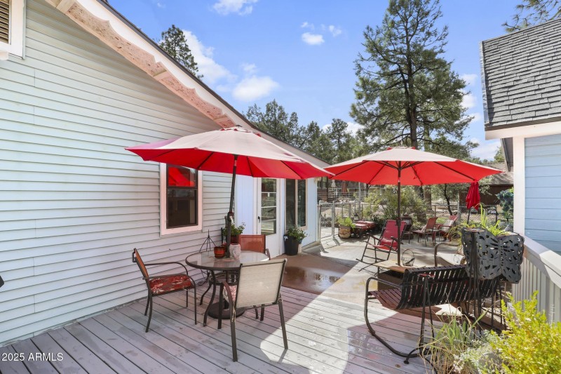 2nd back deck