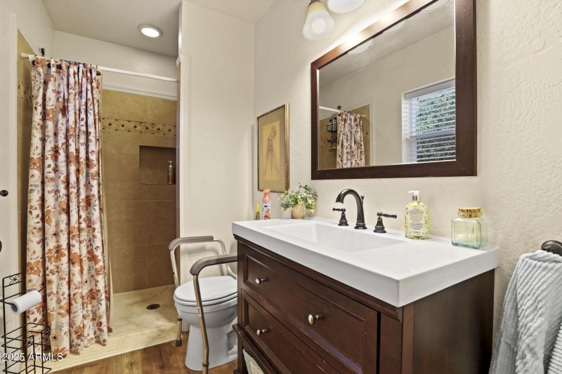 GH bathroom