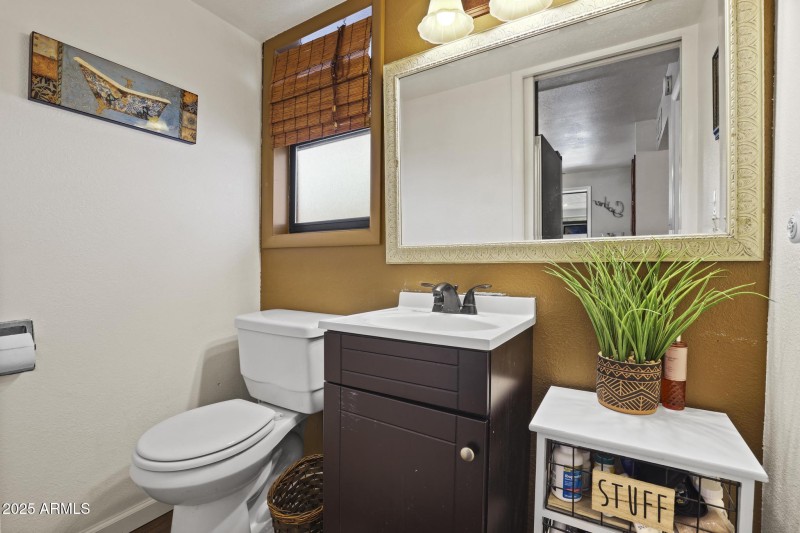 MH half guest bath