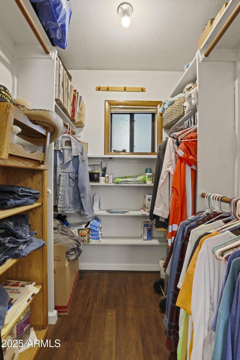 MH- Master closet