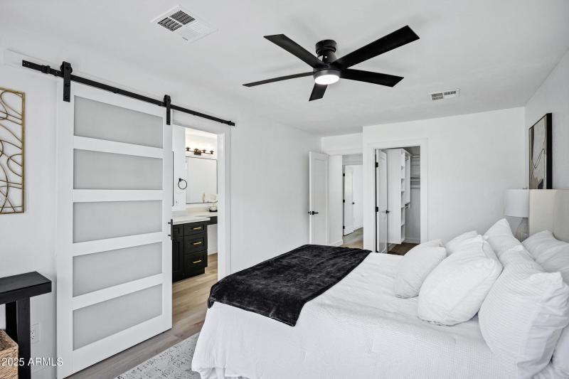 Master suite