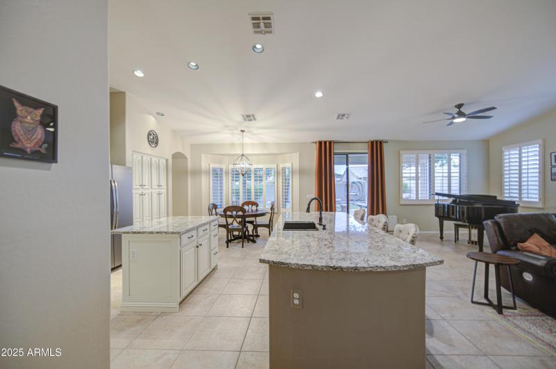 Kitchen 4