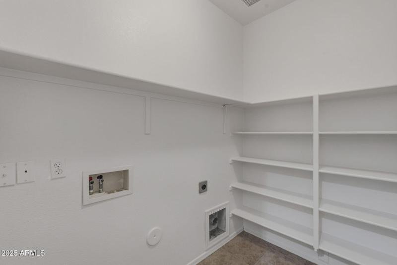 44-web-or-mls-Sheridan-44