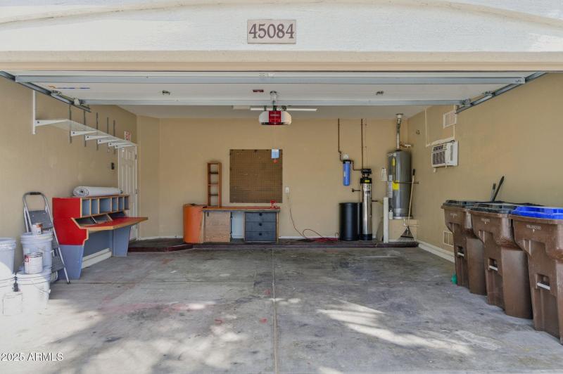 16-web-or-mls-45084 W Desert Cedars Ln-1