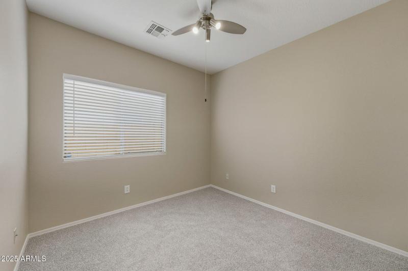 20-web-or-mls-45084 W Desert Cedars Ln-2