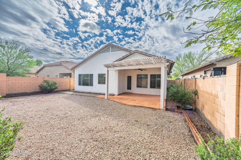 36-web-or-mls-45084 W Desert Cedars Ln-3