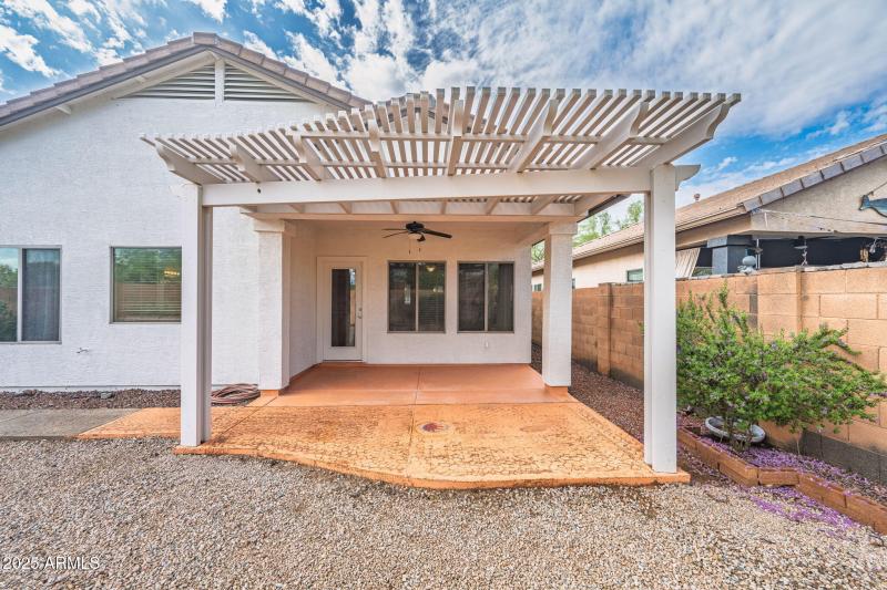 38-web-or-mls-45084 W Desert Cedars Ln-3