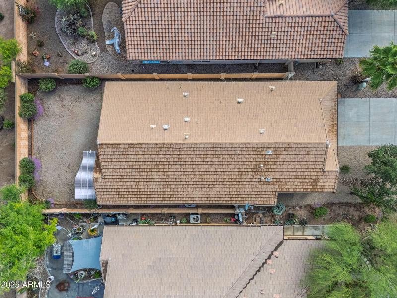 39-web-or-mls-45084 W Desert Cedars Ln-3