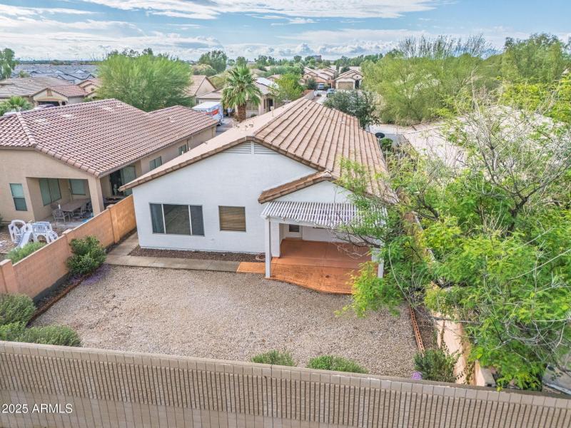 42-web-or-mls-45084 W Desert Cedars Ln-4