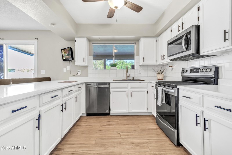 1856 N Hibbert Cir-13_(2048)