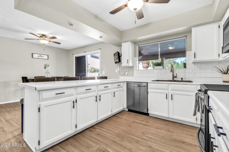 1856 N Hibbert Cir-15_(2048)