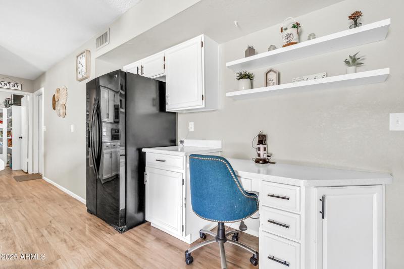 1856 N Hibbert Cir-16_(2048)