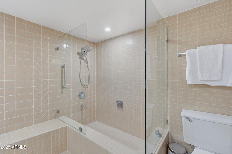 25-web-or-mls-Central-25