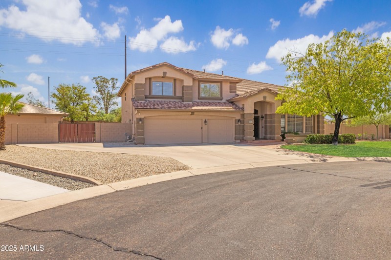 3-print-3-print-7560-E-Leland-Cir-Mesa-4