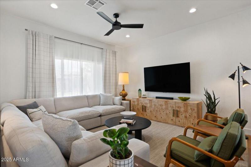 008-Living Room
