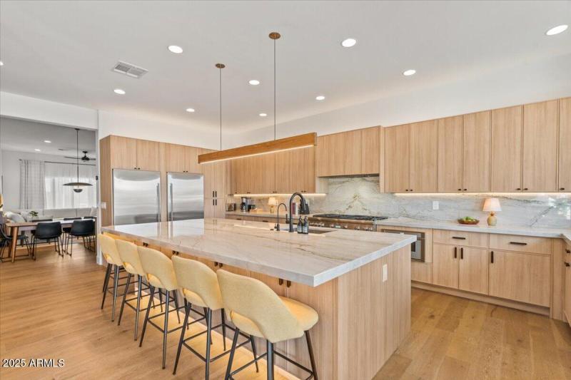 021-Kitchen