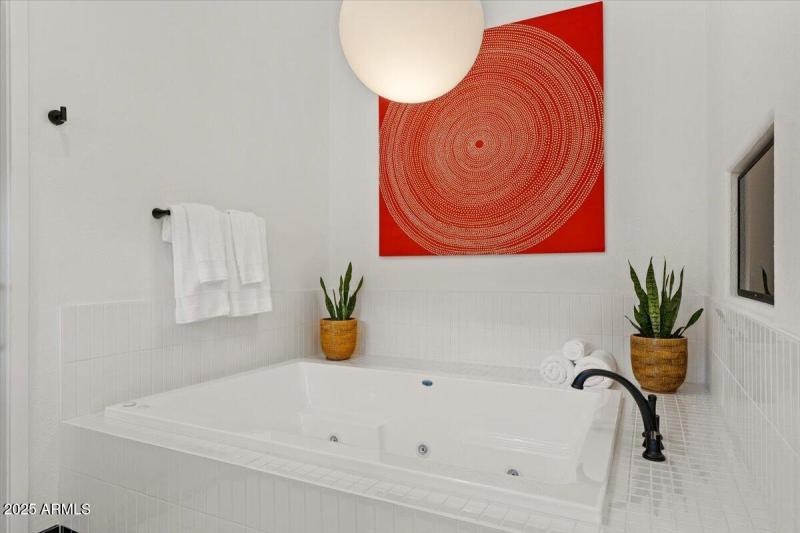 058-Primary tub
