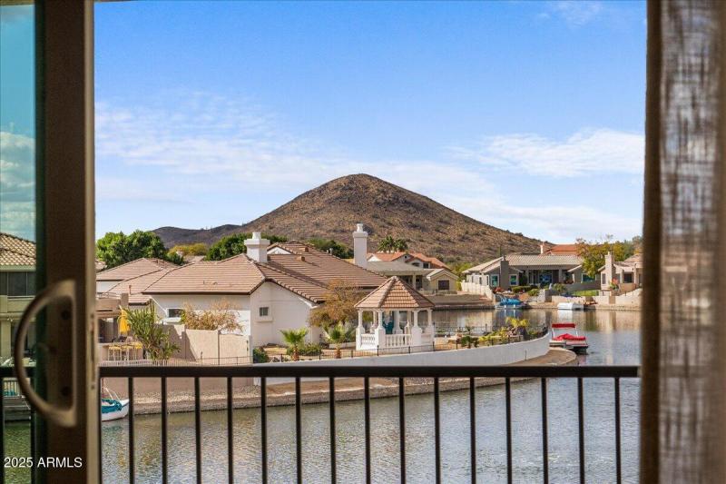 062-Patio views
