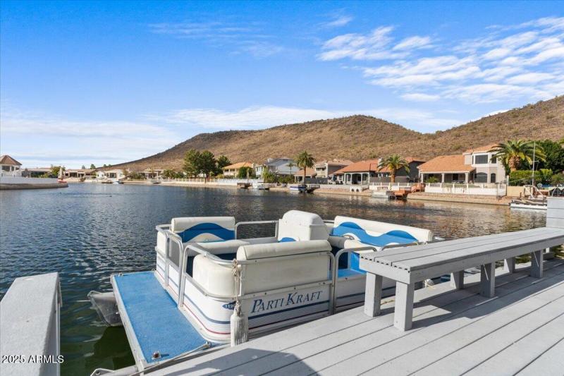 120-Pontoon Boat