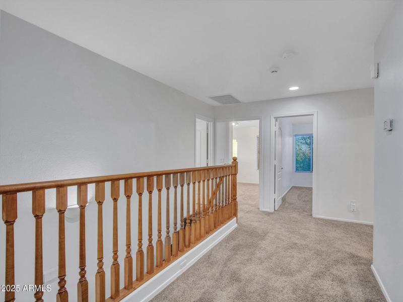 11-Upstairs-hallway-(2)