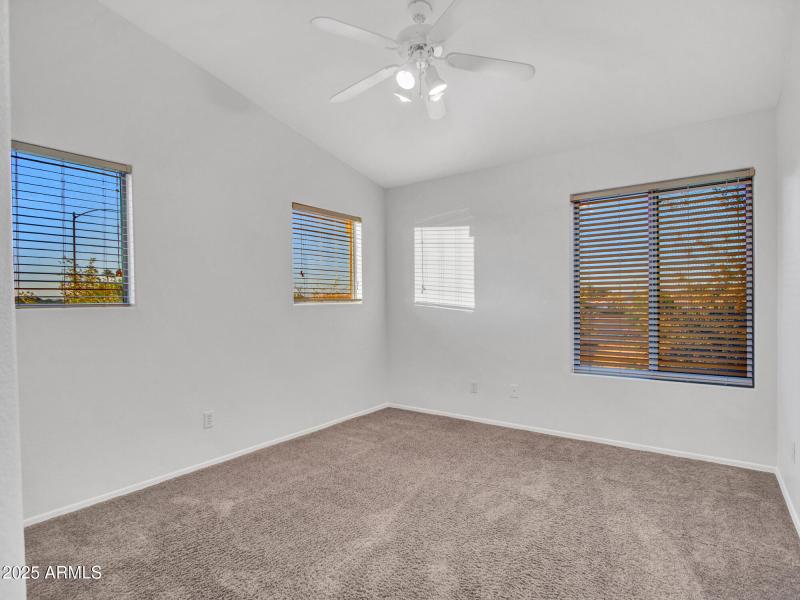 13-Bedroom-(1)