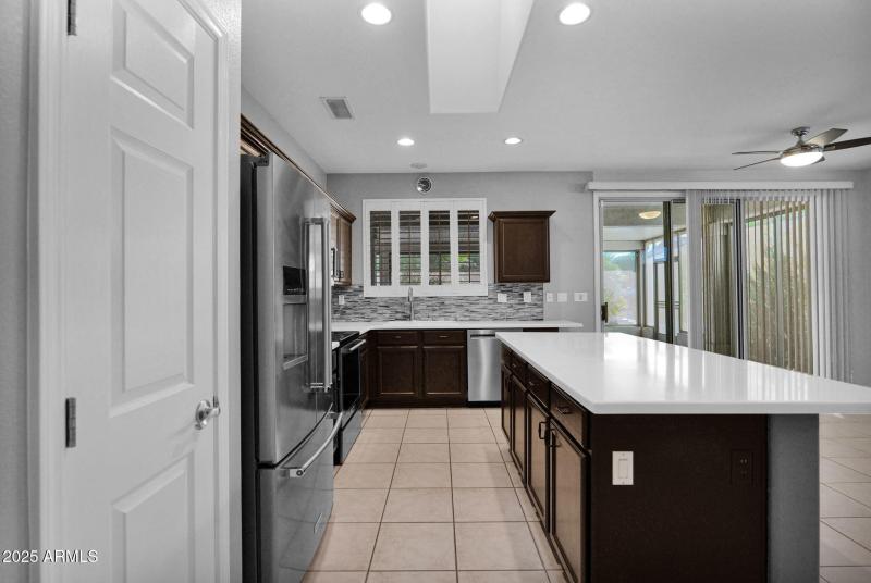 18-web-or-mls-P1327060