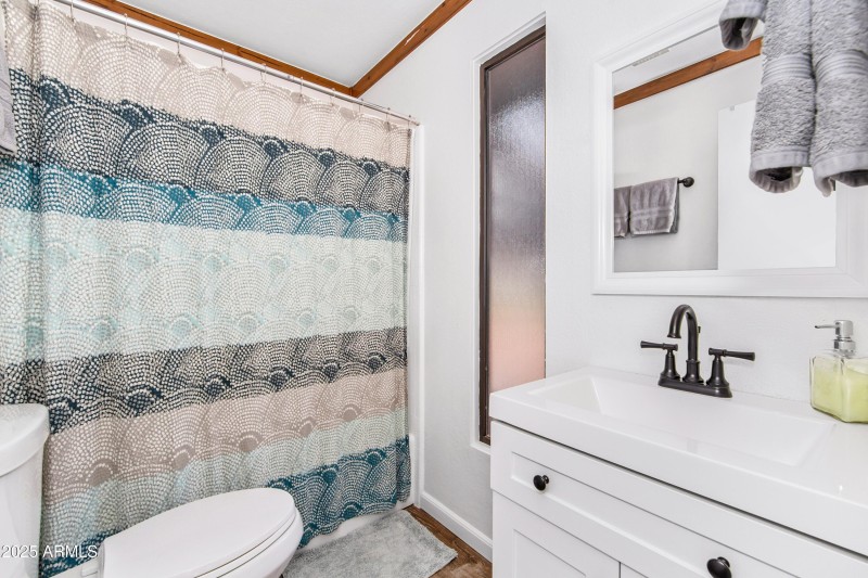 018_Bathroom 2