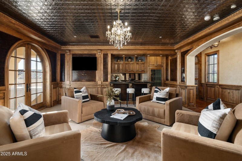 Lounge / Bar