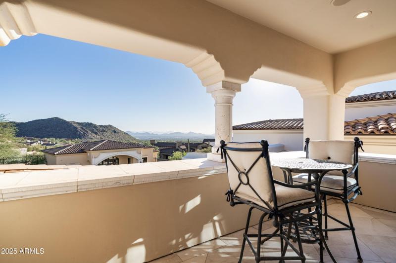 Loung/Bar Patio View
