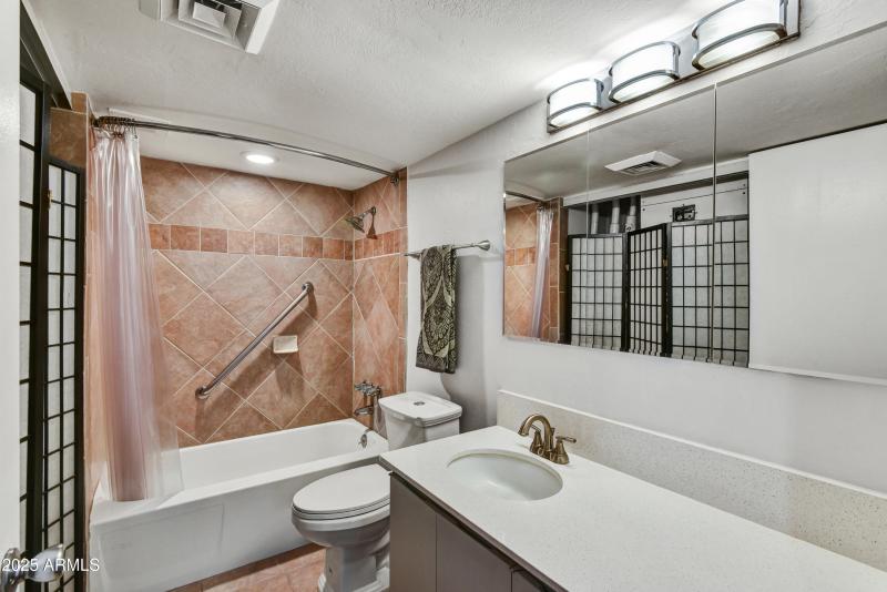 21-Bathroom