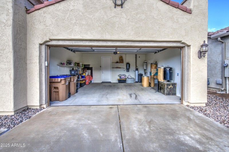 Garage 1