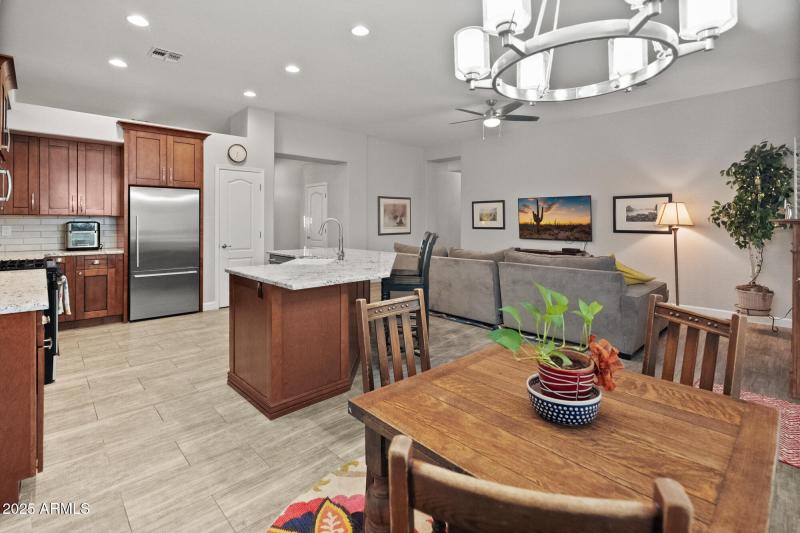 Kitchen Dining Area