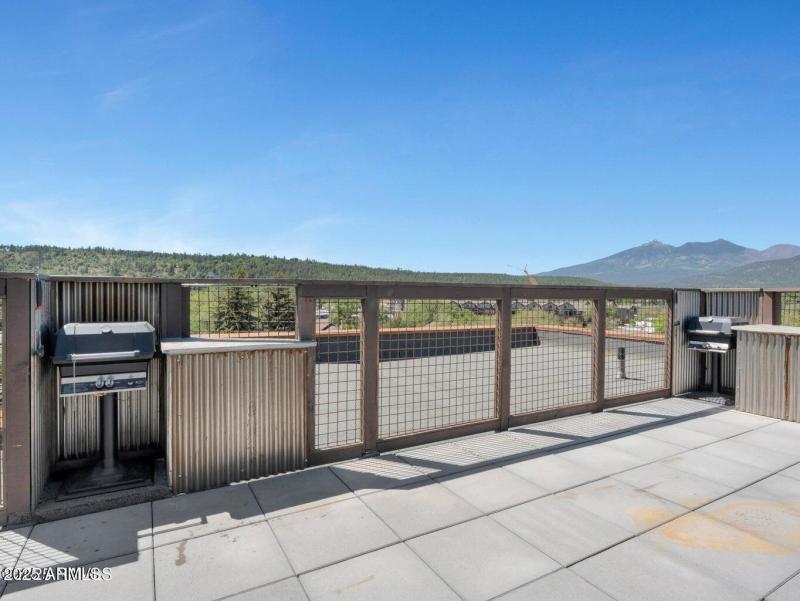 Roof top common area