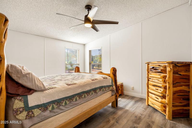 2064PinewoodDr-HeberOvergaardAZ-15