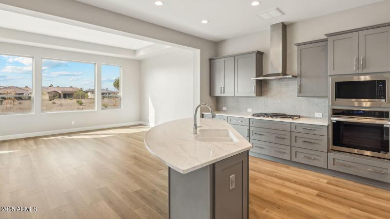 PC47B32-Kitchen